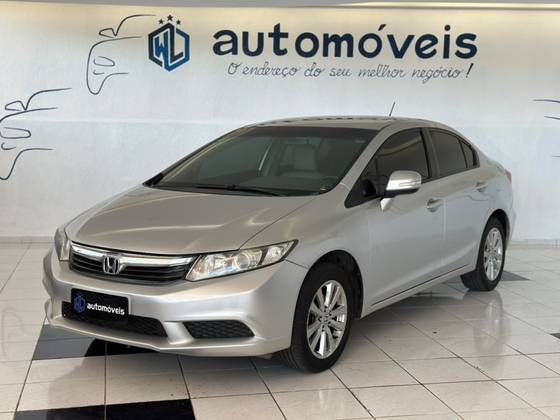 HONDA CIVIC 1.8 LXL 16V FLEX 4P AUTOMÁTICO HONDA CIVIC 1.8 LXL 16V FLEX 4P AUTOMÁTICO